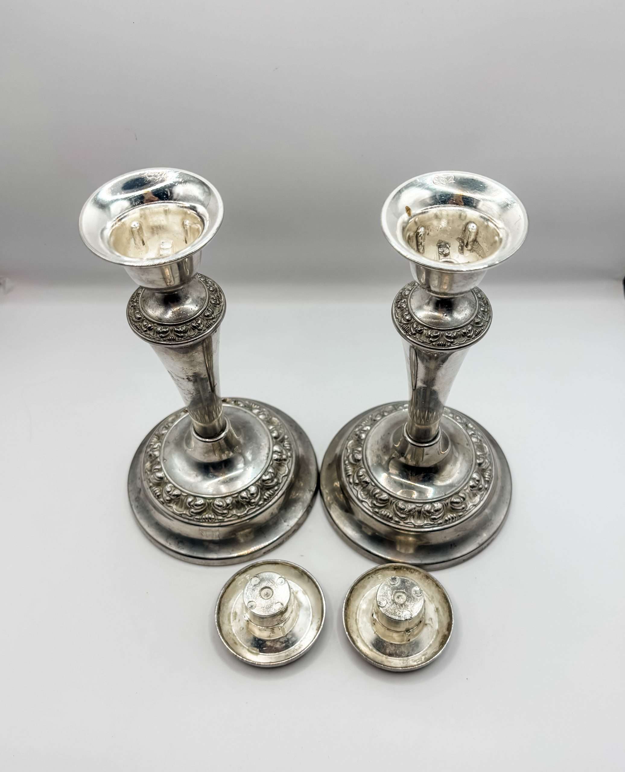 Antique Silver Plated Scroll Design Candlesticks – Elegant 190mm Pair - Image 4
