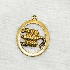 9ct Yellow Gold Scorpion Pendant