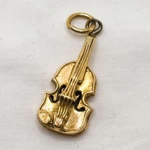 9ct yellow gold violin charm — vintage musical keepsake